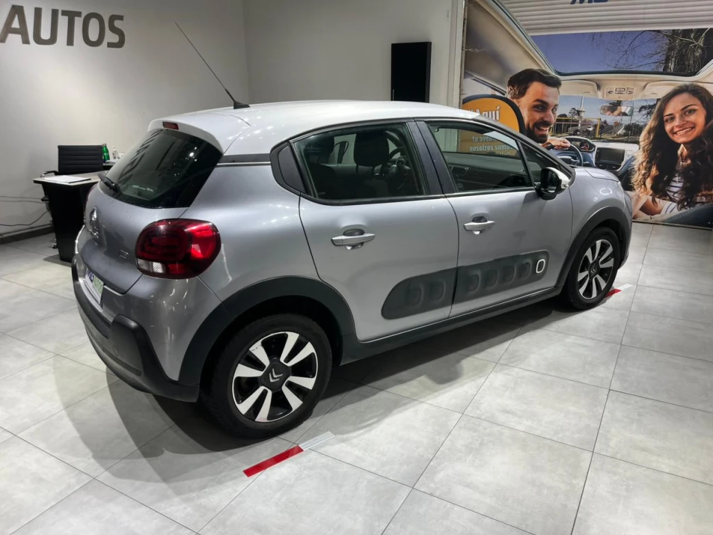 imagen 0 de vehiculo con id 2165